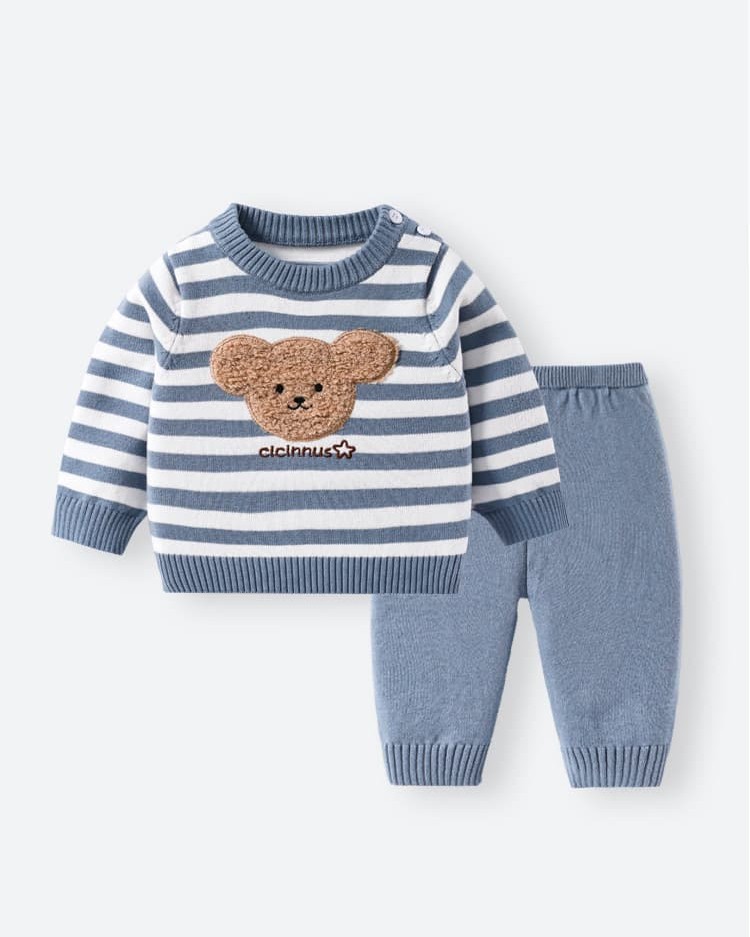 Children's striped cartoon bear head pullover knitted suit