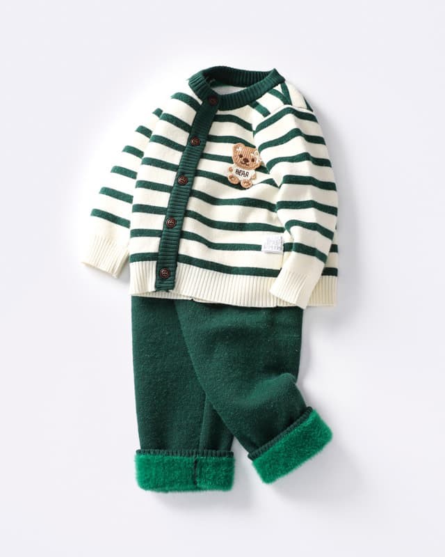 Autumn and winter fleece knitted jacket for boys and girls baby suit