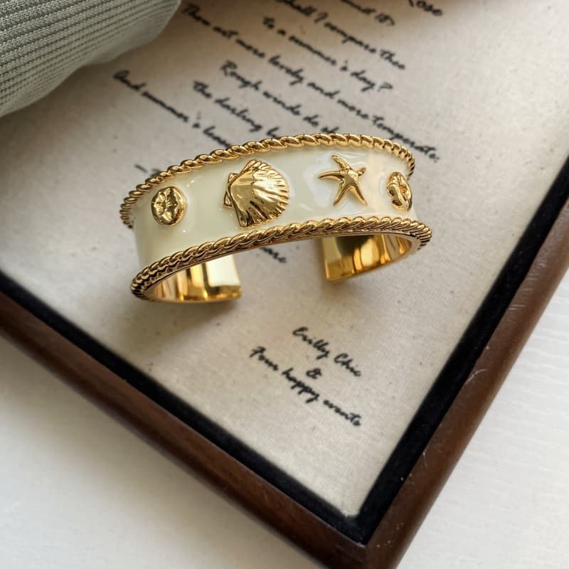 Retro Enamel Starfish Open Bracelet Women'S High-End Palace Style Bracelet Retro Enamel Starfish Open Bracelet Women'S High-End Palace Style Bracelet