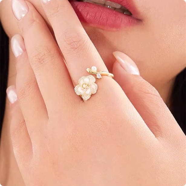 Golden Camellia Series Romantic Flower Ring White Drop Oil Elegant Open Ring Golden Camellia Series Romantic Flower Ring White Drop Oil Elegant Open Ring