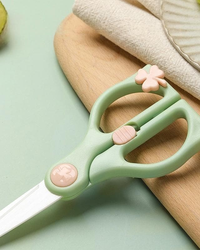 Portable baby food scissors for cutting meat